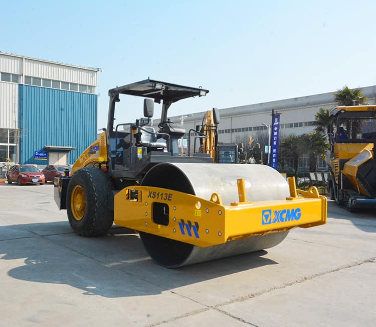 XCMG Official XS113E China Cheap 10 Ton Single Drum Vibratory Road Roller for Sale